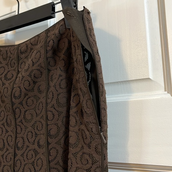 Sigrid Olsen Chocolate Brown Swirl Structured Fit & Flare Skirt - Size 6 - Picture 4 of 8